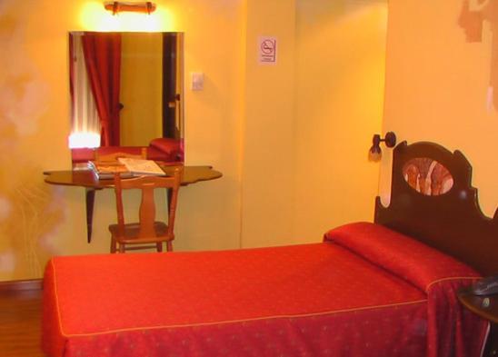 Hospederia Fernando I Hotel León Buitenkant foto